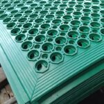 Karpet keset karet anti slip untuk pintu masuk rumah dan kantor